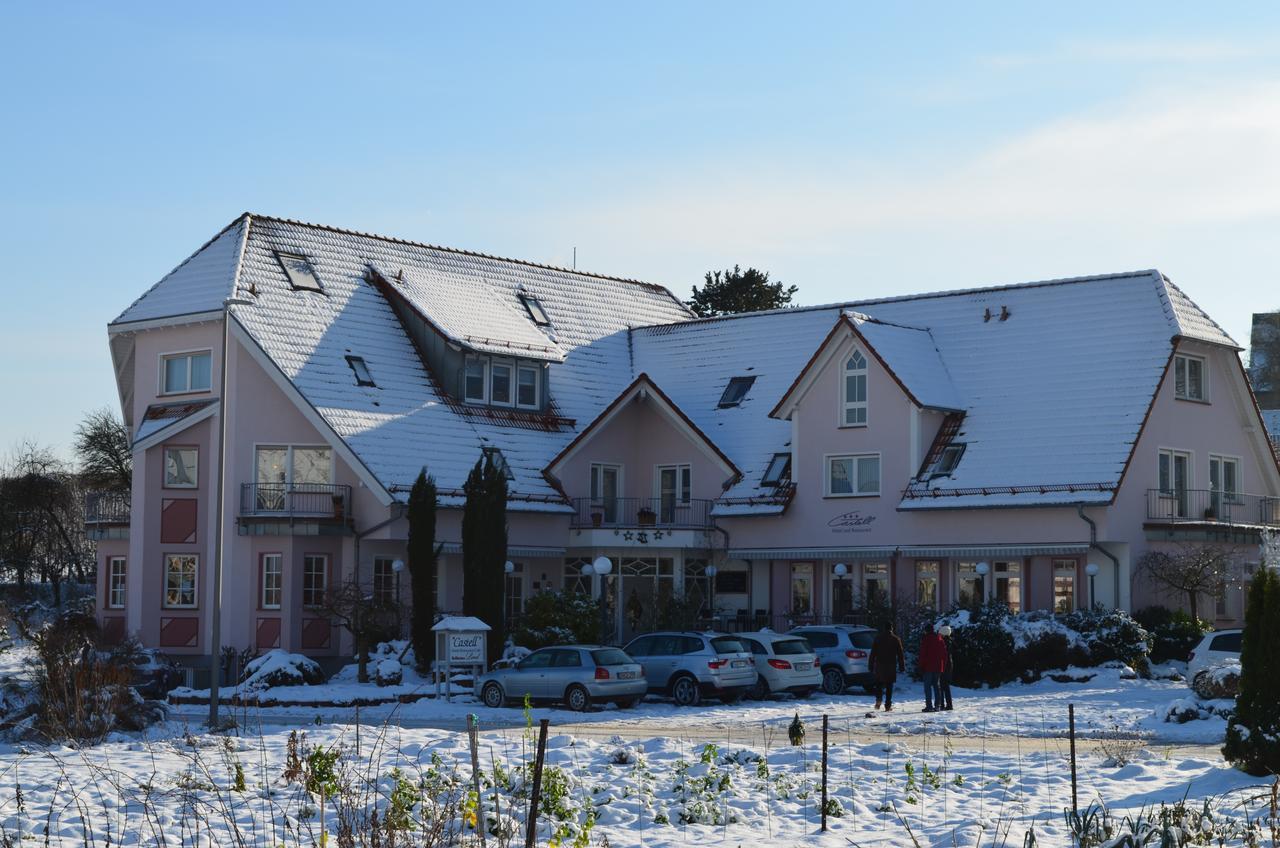 Castell Hotel & Restaurant Leinsweiler Exterior photo